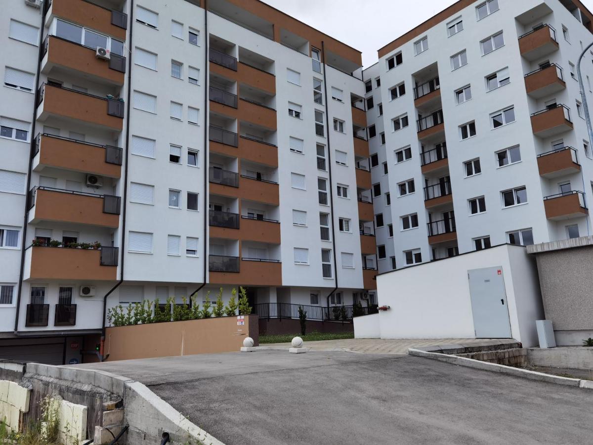 Apartman Lukana バニャ・ルカ エクステリア 写真