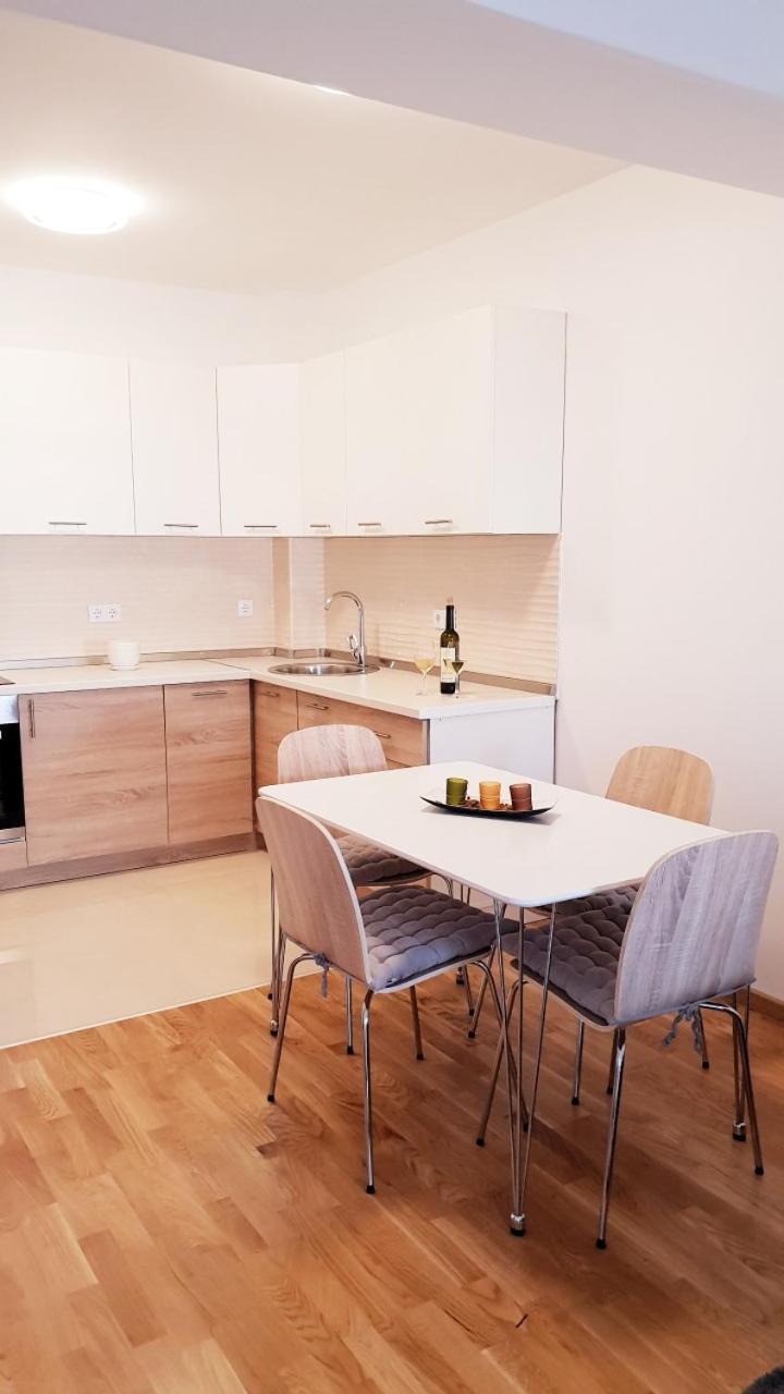 Apartman Lukana バニャ・ルカ エクステリア 写真