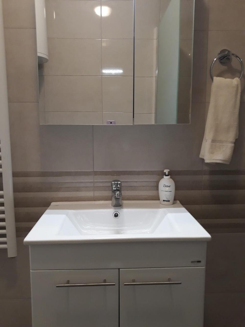 Apartman Lukana バニャ・ルカ エクステリア 写真