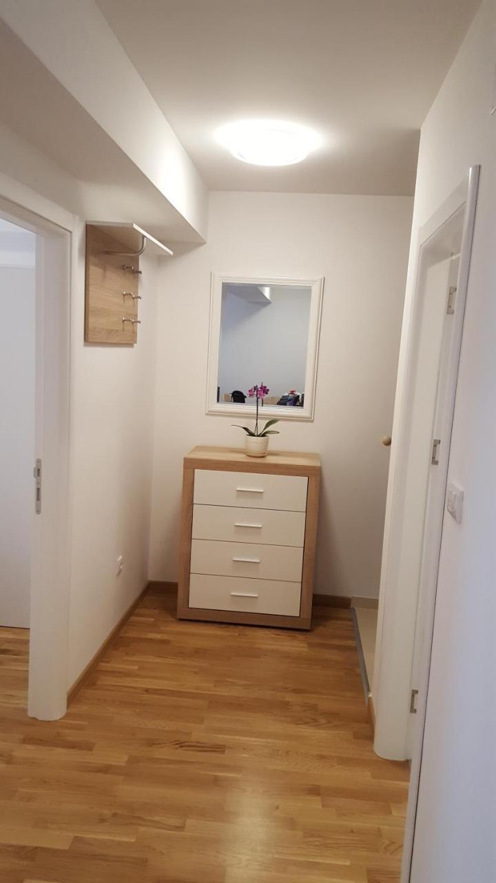 Apartman Lukana バニャ・ルカ エクステリア 写真